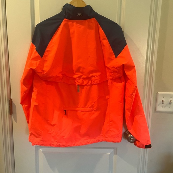 SUGOI Navy and Neon Pink Cycling Jacket-versa full zip 2/1 magnetic - Picture 10 of 14